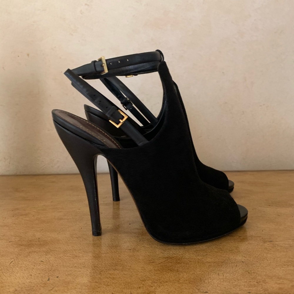 Gucci Jane Open Toe Suede High Heeled Bootie